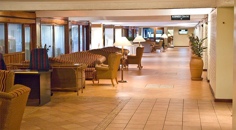 Sunbird Lilongwe Hotel Exterior photo